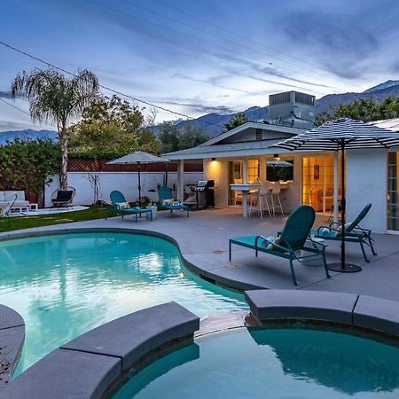 Serene 4 Bed 3 Bath Heated Pool Natural Backyard Heart Of Palm Springs Kültér fotó