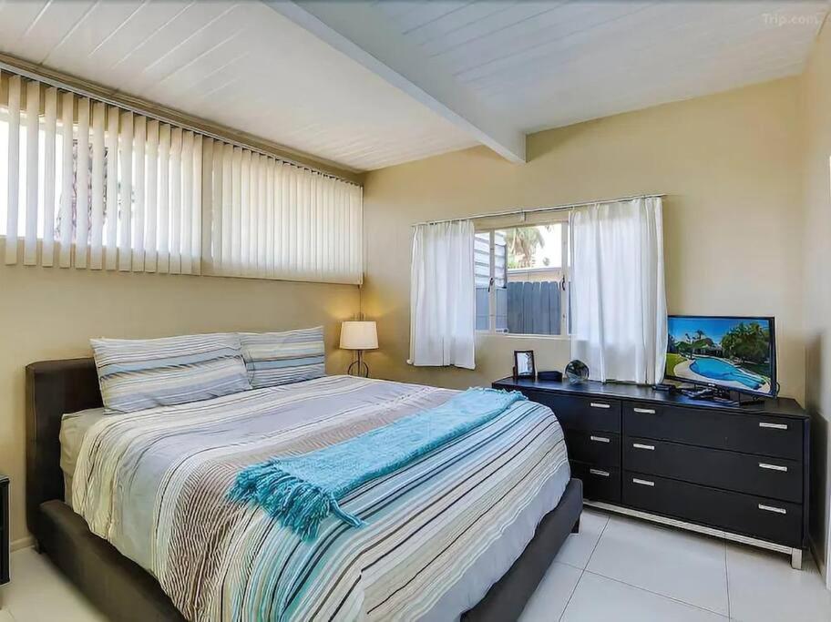 Serene 4 Bed 3 Bath Heated Pool Natural Backyard Heart Of Palm Springs Kültér fotó